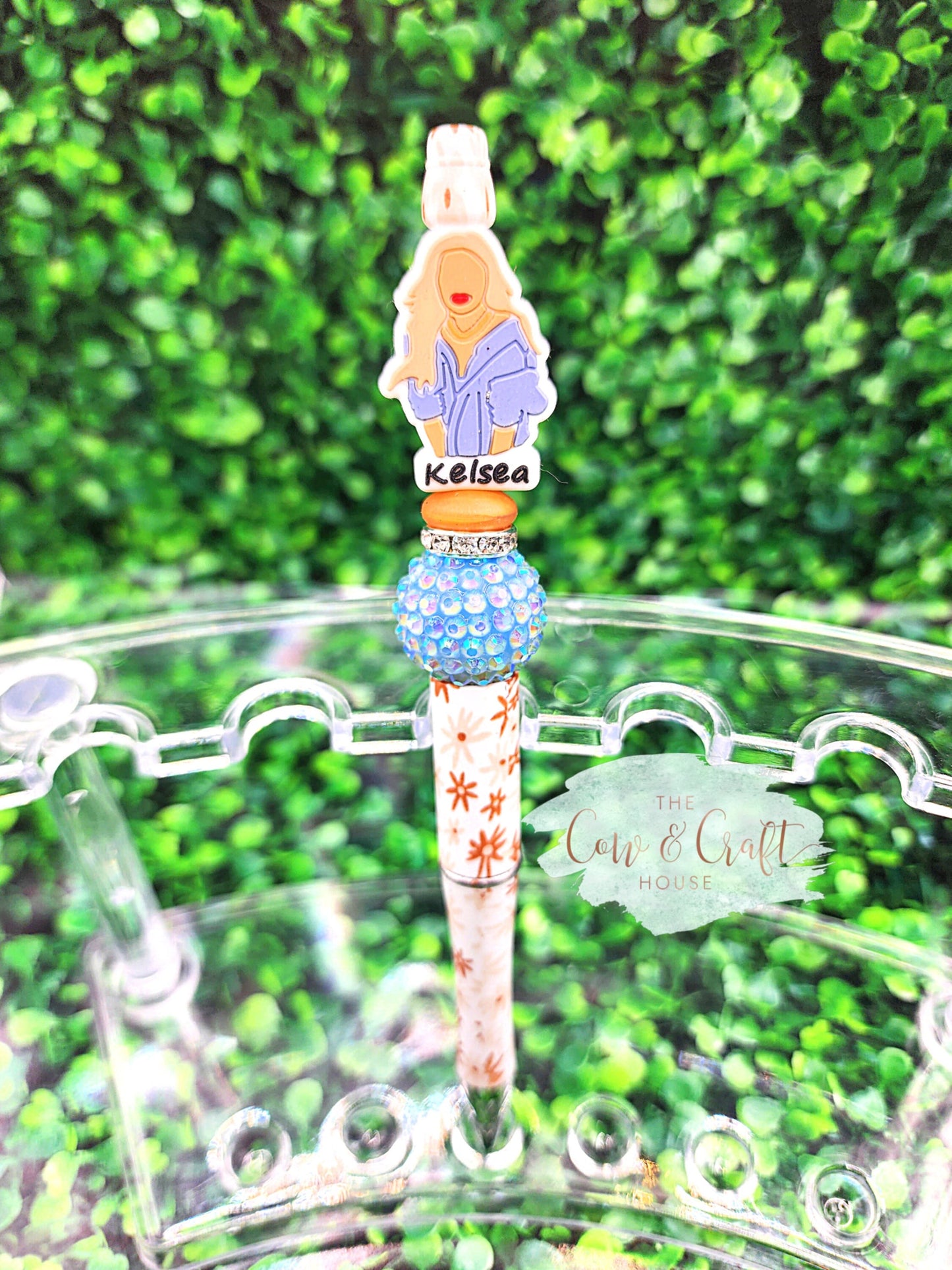 Girly Pop Twist Pen | Black Ink Pen | Pink Sparkle Aesthetic | Cute Pop Star Inspired Writing Pen